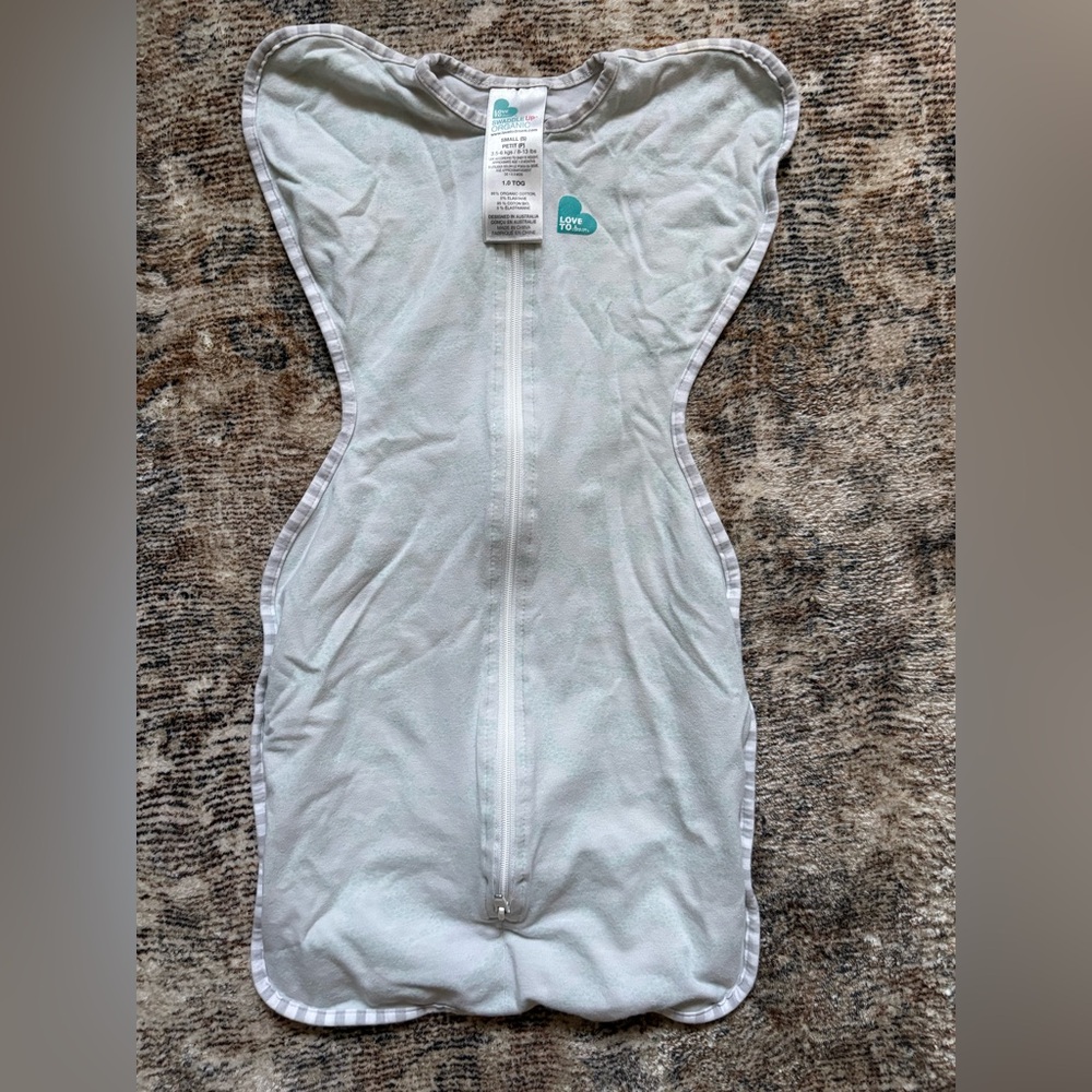 Love to Dream Mint Green Swaddle